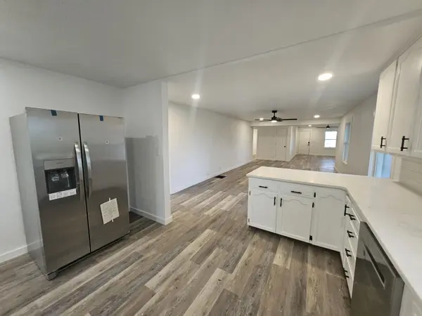 7647 Lawrence 2210, Monett, MO 65708