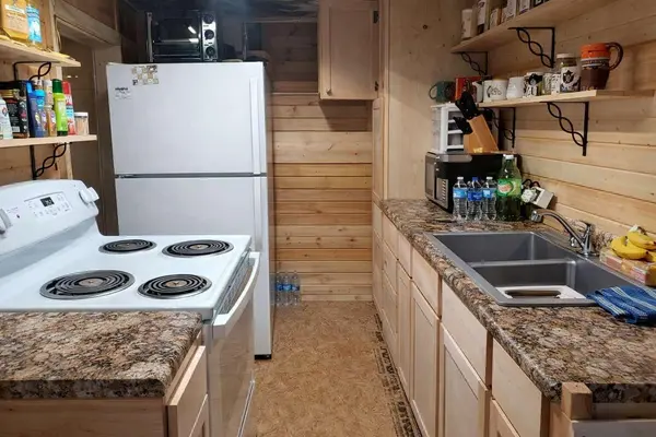 134 Laughing LN, Rockaway Beach, MO 65740
