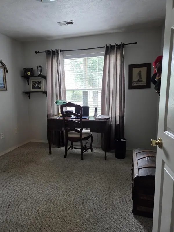 131 Birchwood CIR, Branson, MO 65616