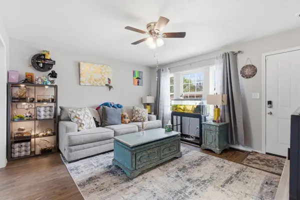 3238 W Latoka ST, Springfield, MO 65807