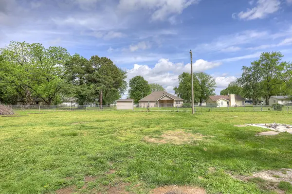 311 Miller ST, Carl Junction, MO 64834
