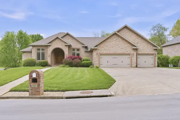 4202 Buttonwood DR, Nixa, MO 65714