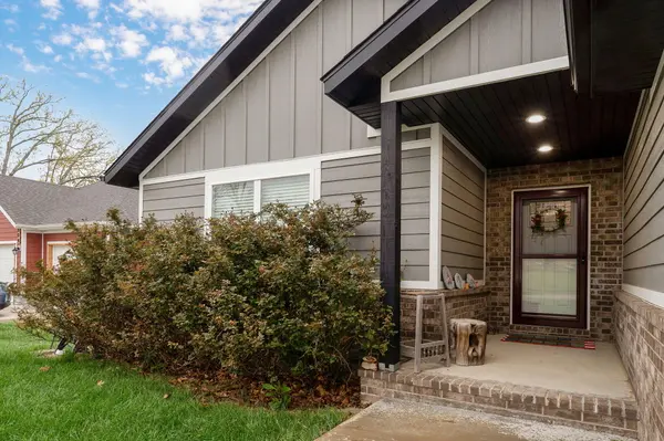 2123 Bull Run RD, Ozark, MO 65721