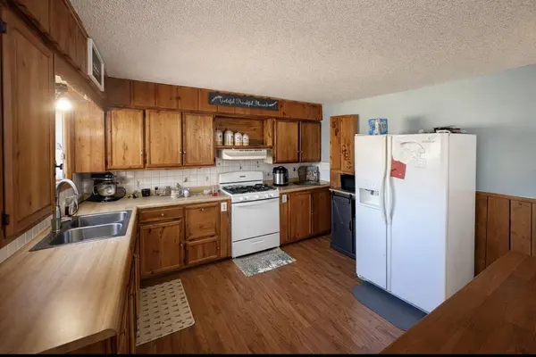 7440 Highway 17, Houston, MO 65483