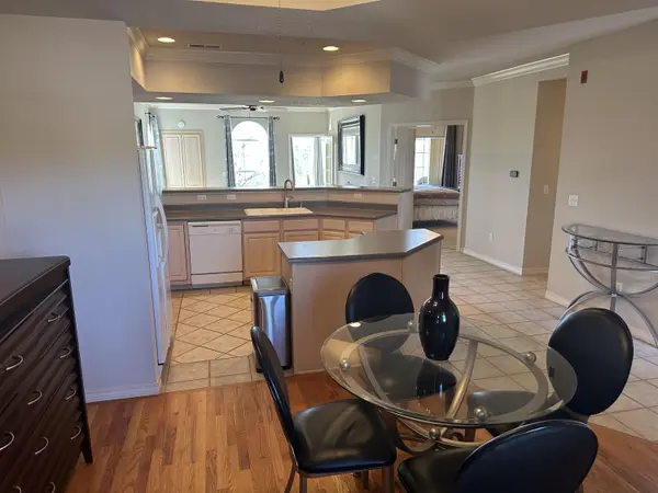 680 Emerald Pointe Drive ## 3, Hollister, MO 65672