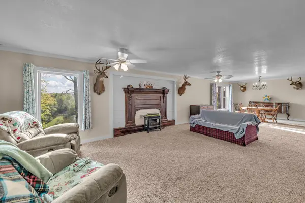 550 County Road 1990, Willow Springs, MO 65793