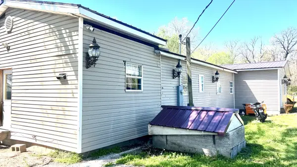 3090 State Highway 96, Reeds, MO 64859