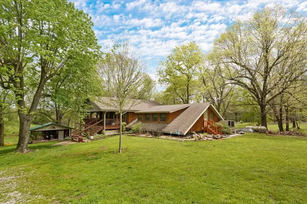 11730a Lawrence 1195, Mt Vernon, MO 65712
