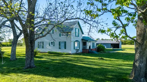 225 State Highway H, Greenfield, MO 65661