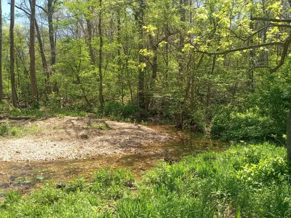 000 Timber CIR, Tunas, MO 65764