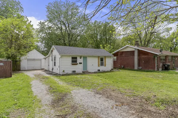 1536 E Whiteside ST, Springfield, MO 65804