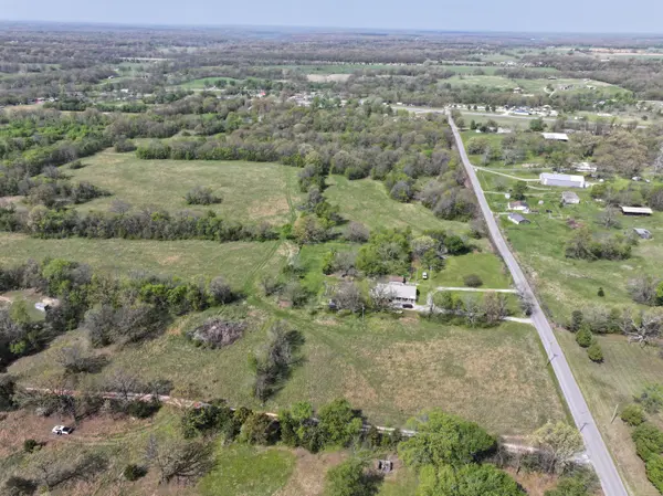 3.98 Spruce DR, Goodman, MO 64843