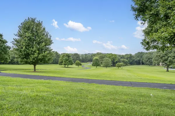 4671 E Beaux Creek LN, Springfield, MO 65809