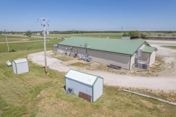 1630 Highway 59, Diamond, MO 64840