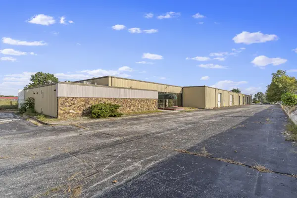3001 E Pythian ST, Springfield, MO 65802