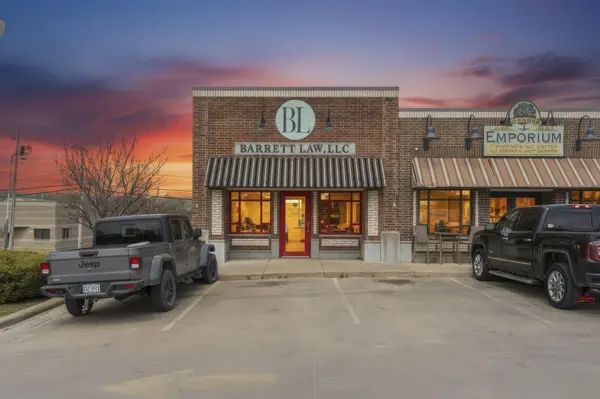 1 Public SQ, Stockton, MO 65785