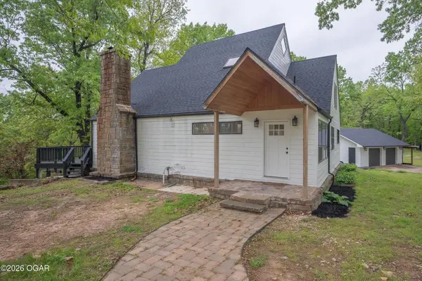 18576 Hereford RD, Neosho, MO 64850