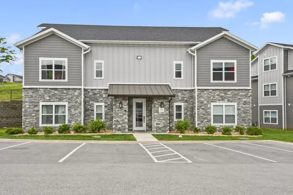 3003 N Vineyards TER #3, Branson, MO 65616