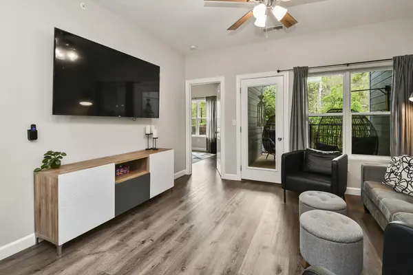 3003 N Vineyards TER #3, Branson, MO 65616