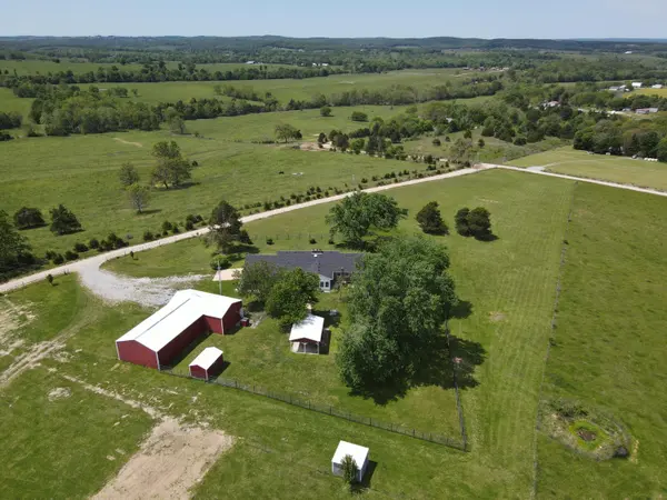 16641 New Hope DR, Elk Creek, MO 65464