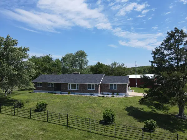 16641 New Hope DR, Elk Creek, MO 65464
