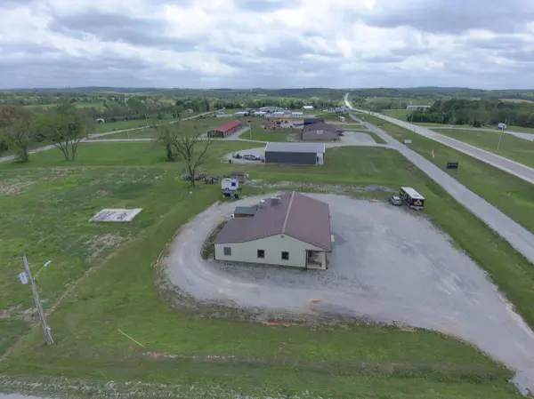 6826 U.S. 63, Houston, MO 65483