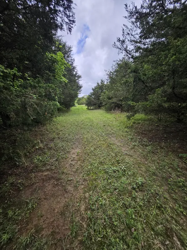 000 W Dade 2, Jerico Springs, MO 64756
