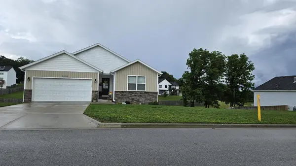 608 N Cheyenne Valley RD, Nixa, MO 65714