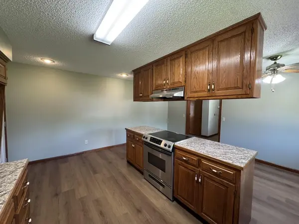 417 Schulz AVE, Monett, MO 65708
