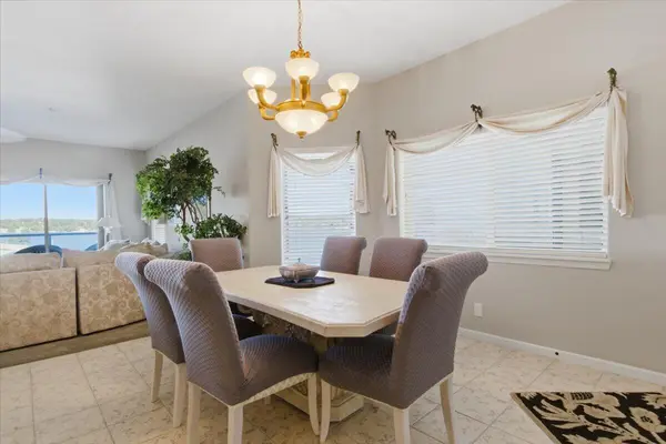 12 Monarch Cove CT #5b, Lake Ozark, MO 65049