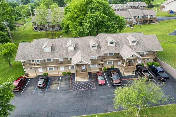 30 Fall Creek DR #7, Branson, MO 65616