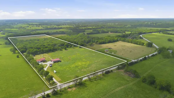 8903 N State Highway Z, Willard, MO 65781