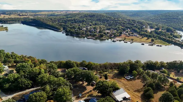 70 Spirit LN, Cape Fair, MO 65624