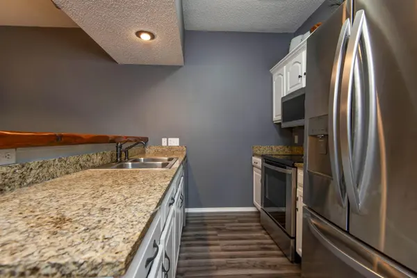 45 Leaning Tree CIR #2, Branson, MO 65616