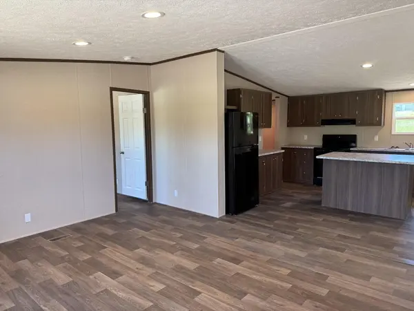 7892 Blockade Village, Seligman, MO 65745