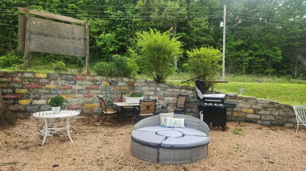 214 S Cliffside DR, Noel, MO 64854