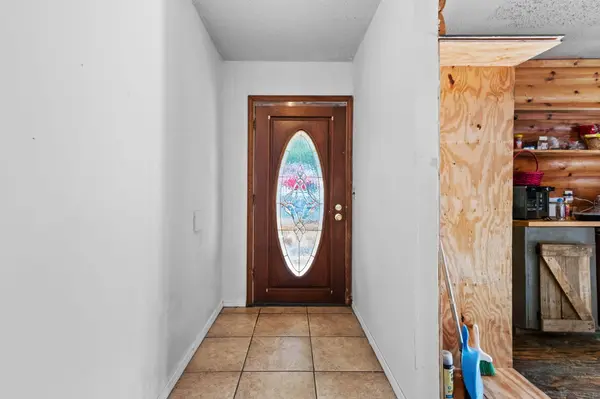 27466 Redbud LN, Eagle Rock, MO 65641