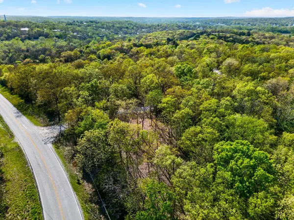 005 Mm Highway, Warsaw, MO 65355