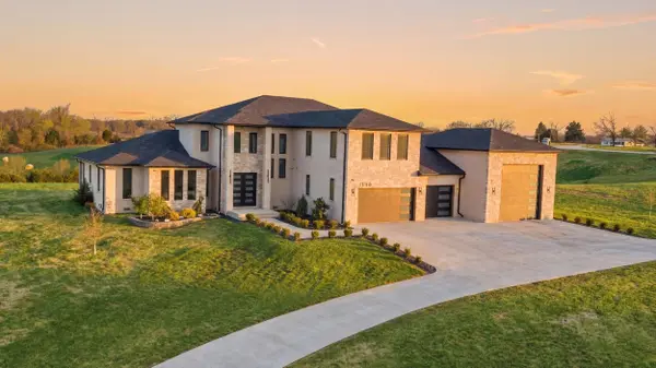 1539 S Millridge CT, Nixa, MO 65714