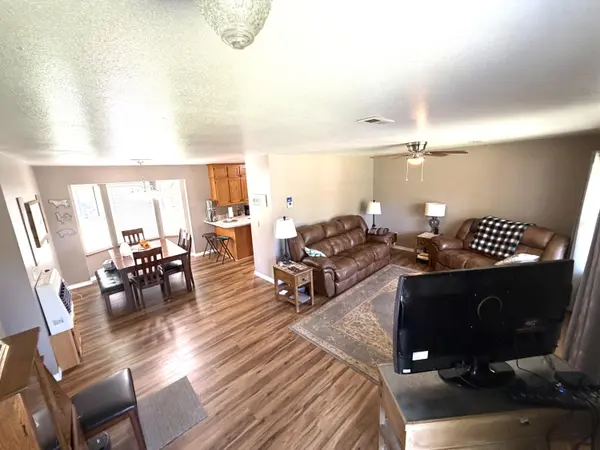 616 Kaitlin DR, Mountain View, MO 65548