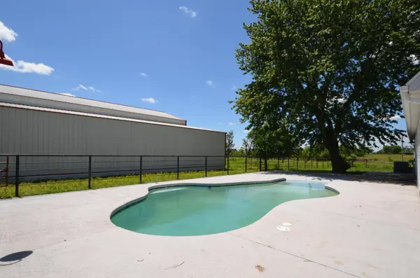 5111 State Highway Bb, Seneca, MO 64865