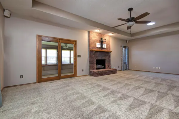 3423 W Morningside CT, Springfield, MO 65807