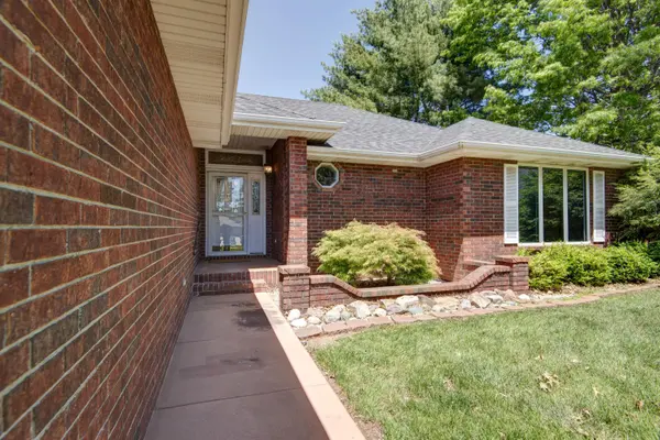 3423 W Morningside CT, Springfield, MO 65807