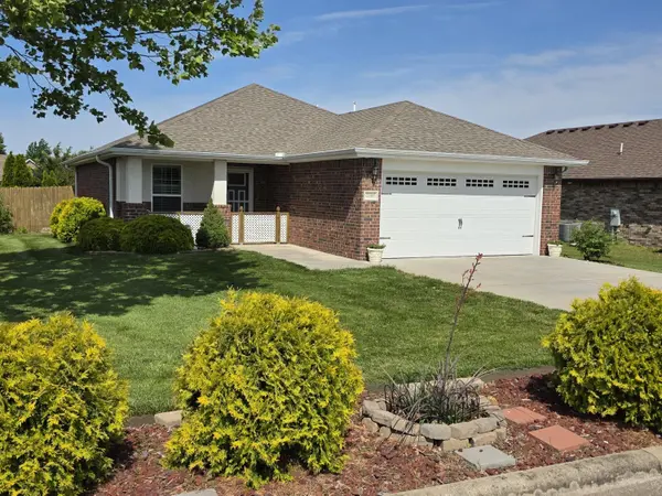2505 S River ST, Carthage, MO 64836