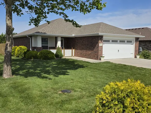 2505 S River ST, Carthage, MO 64836