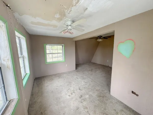 3079 Bluebird RD, Merriam Woods, MO 65740