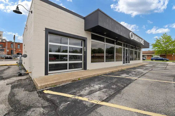 225 E Pacific ST, Springfield, MO 65803