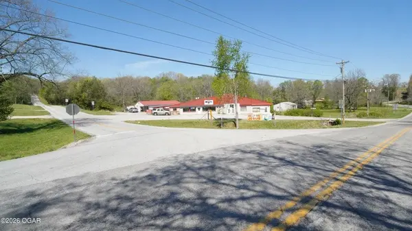 9215 Missouri 173, Cape Fair, MO 65624