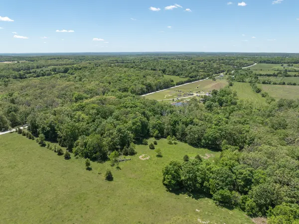 000 Tract B Logan RD, Hartville, MO 65667