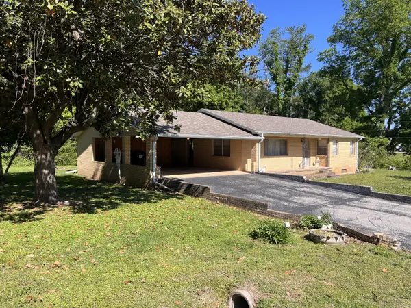 275 S 3rd ST, Mammoth Spring, AR 72554